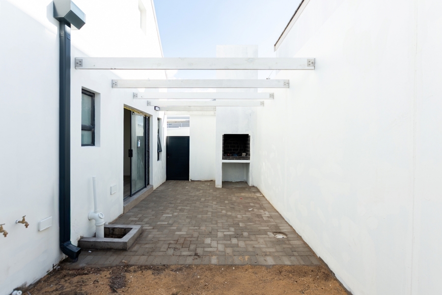 2 Bedroom Property for Sale in Velddrif Western Cape